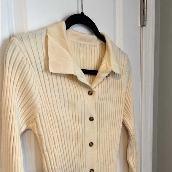 Cream Ribbed Button-Up Collared Sweater - Picture 3 of 4